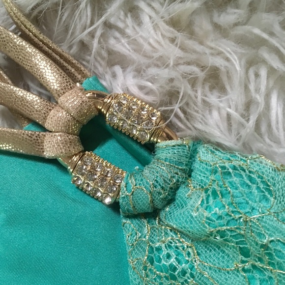 COPY - Beach Bunny MADAGASCAR GLAM MiNT trying to find M? - Picture 5 of 6